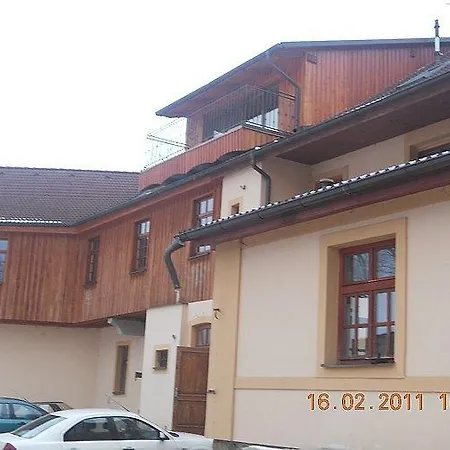 Konukevi Sebastopol 3*